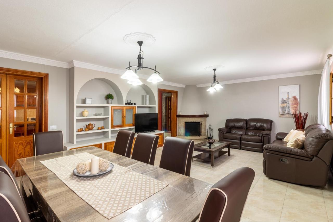 Casa Marjoes - 2 Villas - Bbq - Communal Pool Moya  المظهر الخارجي الصورة