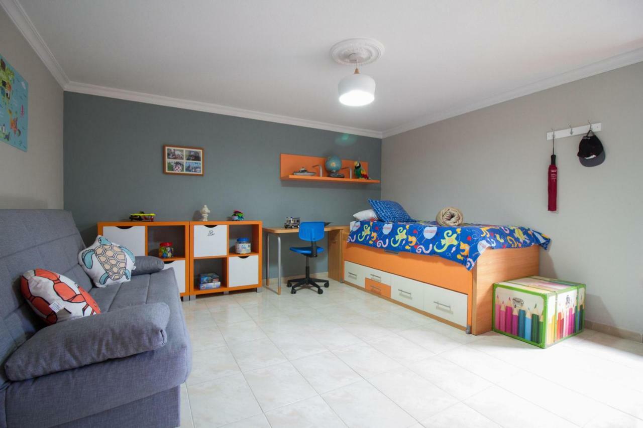 Casa Marjoes - 2 Villas - Bbq - Communal Pool Moya  المظهر الخارجي الصورة