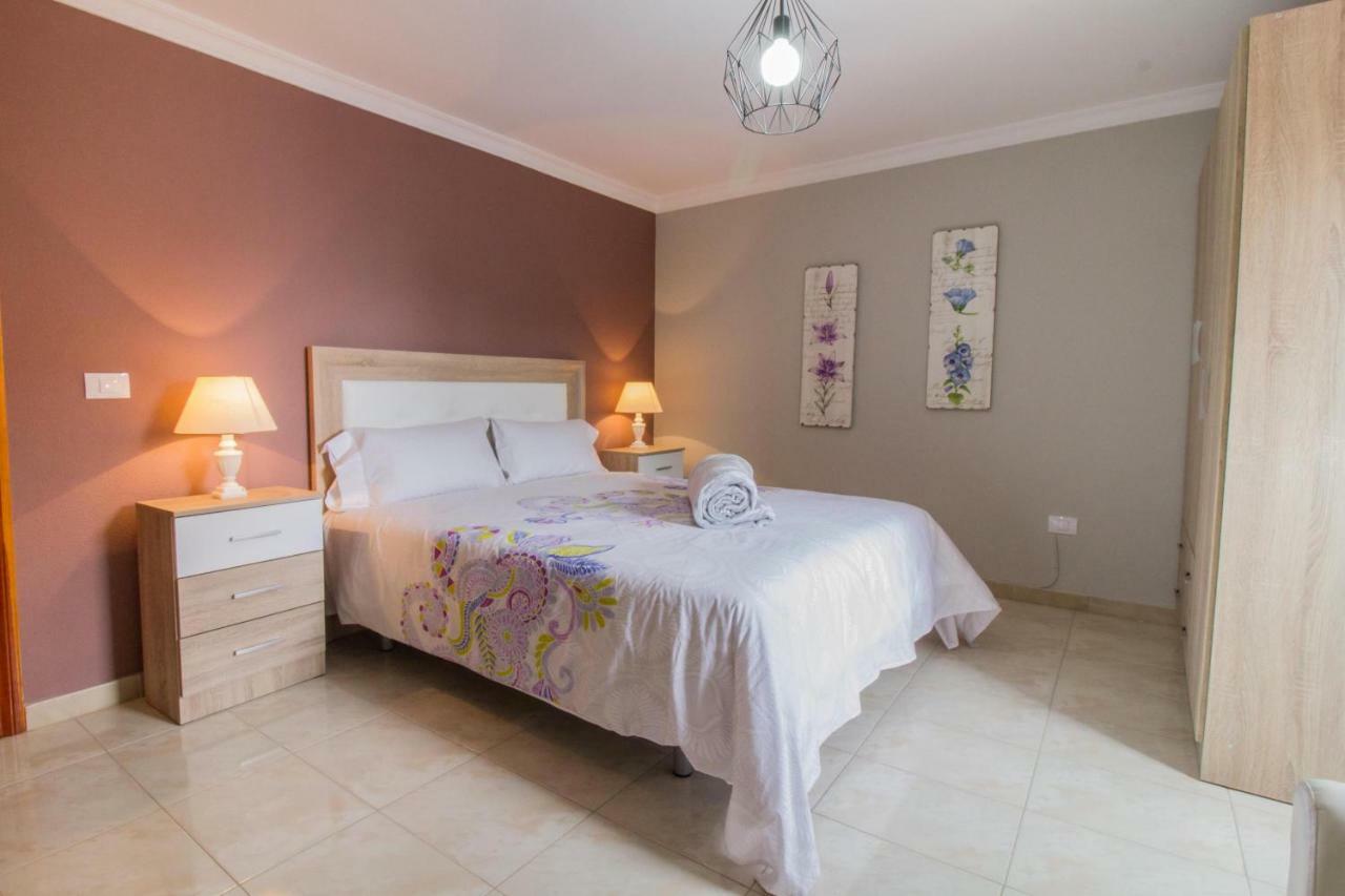 Casa Marjoes - 2 Villas - Bbq - Communal Pool Moya  المظهر الخارجي الصورة